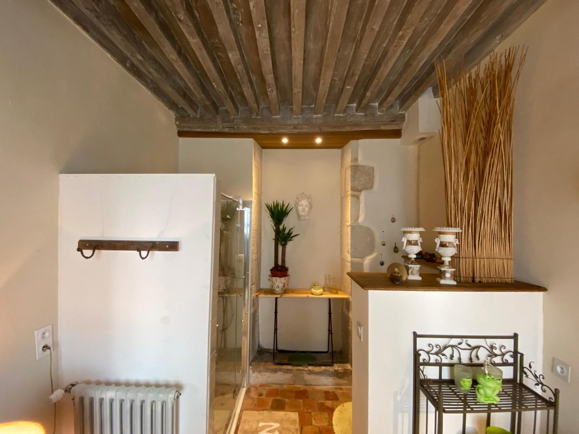 Maison De Noble Nicolas Avallon Extérieur photo
