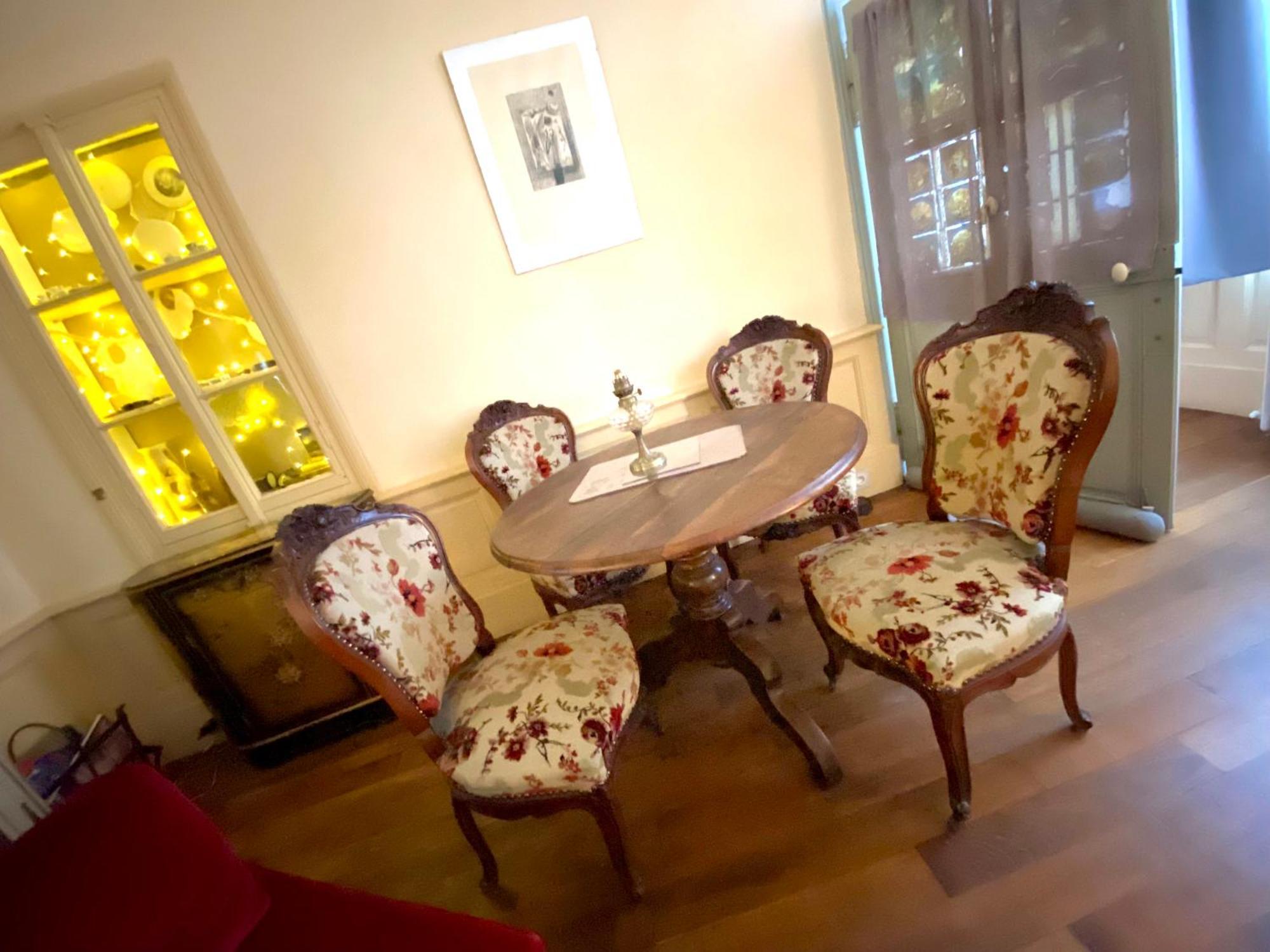 Maison De Noble Nicolas Avallon Extérieur photo